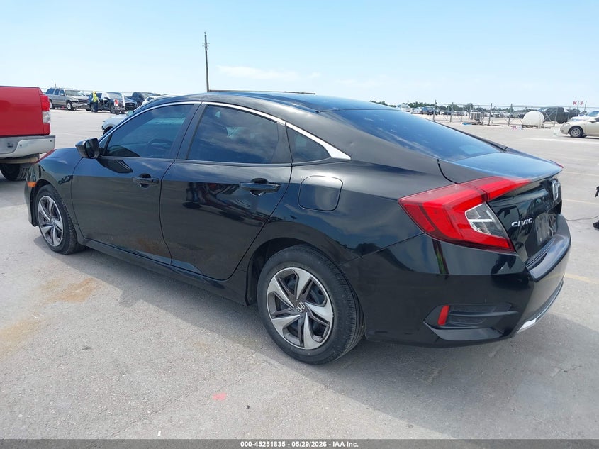 VIN 19XFC2F63KE034775 2019 HONDA CIVIC LX