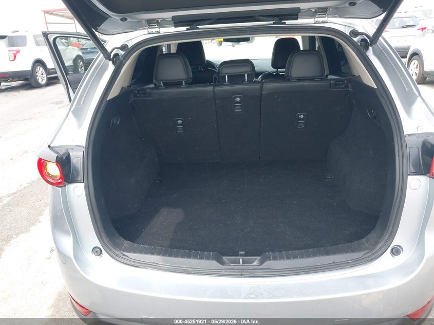 2020 MAZDA CX-5 GRAND TOURING — Photo 17
