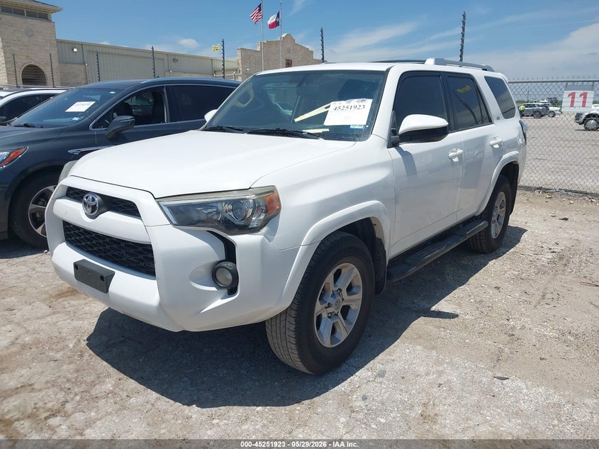 JTEZU5JR4F5104200 2015 TOYOTA 4RUNNER SR5 photo 1