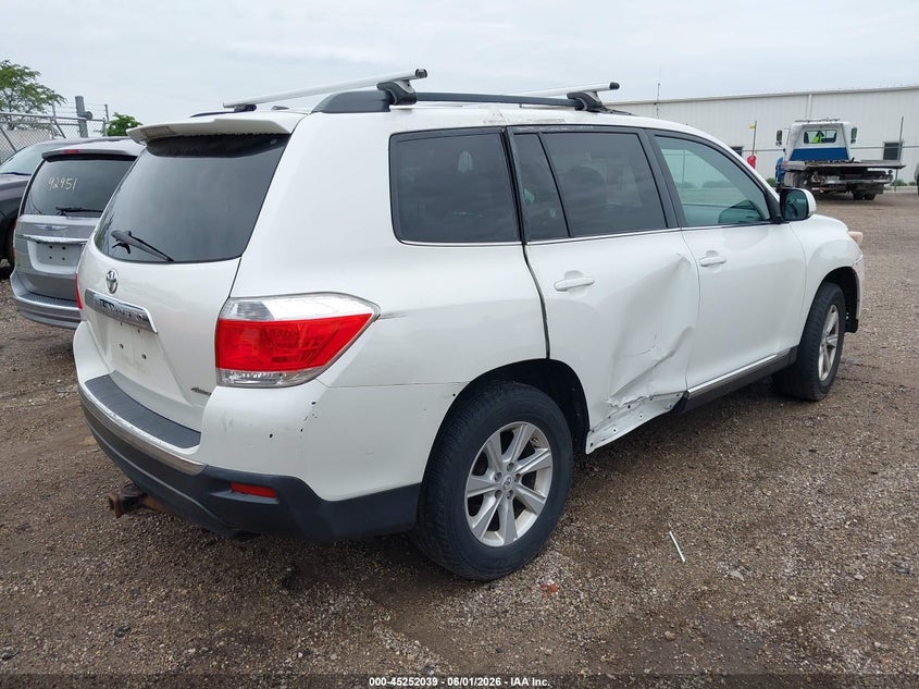 Vin: 5tdbk3eh1bs063207, lot: 45749842, toyota highlander se v6 20114