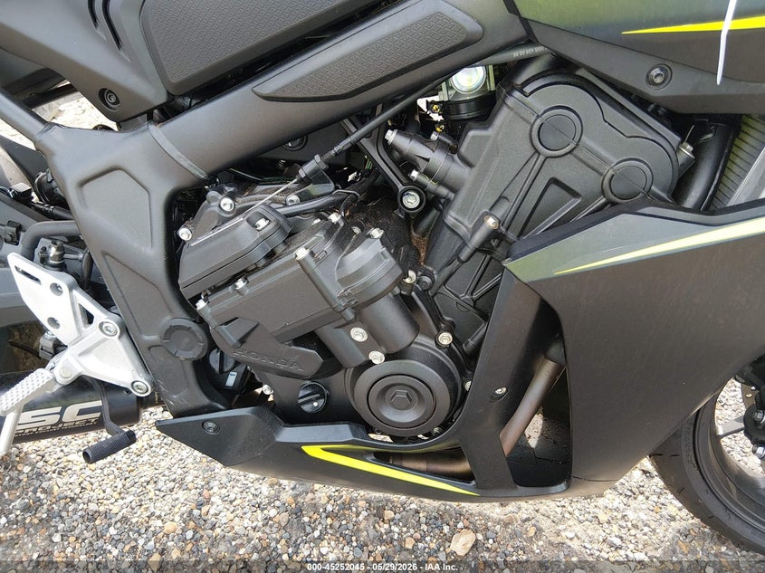 2026 Honda Cbr650 R VIN: MLHRH1551T5200934 Lot: 45252045