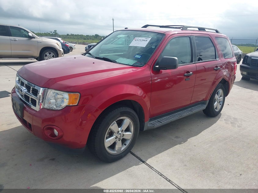 Vin: 1fmcu0dgxckc65327, lot: 45749871, ford escape xlt 20122