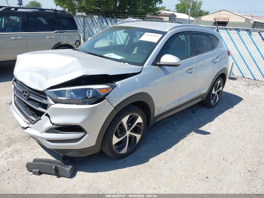 Vin: km8j3ca25gu033040, lot: 45749951, hyundai tucson sport 20162