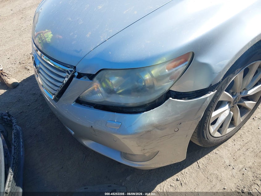 2012 LEXUS LS 460 auction photo 6