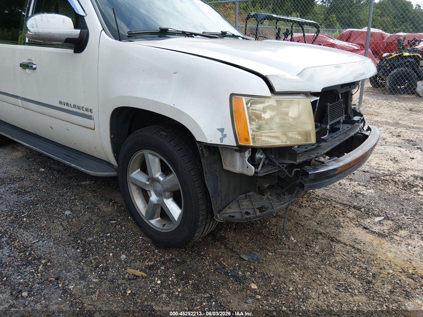 2012 Chevrolet Avalanche 1500 Ltz VIN: 3GNMCGE08CG246795 Lot: 45252213