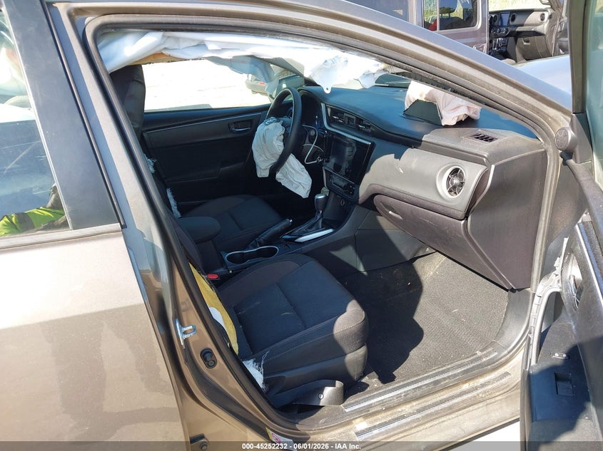 2018 TOYOTA COROLLA auction photo 5