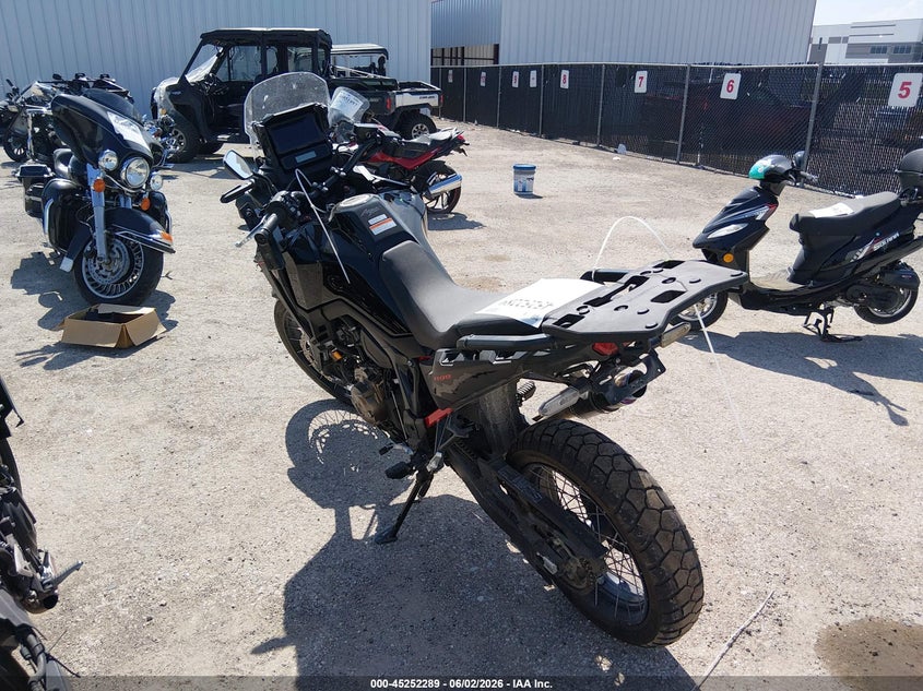 2025 HONDA CRF1000 auction photo 3