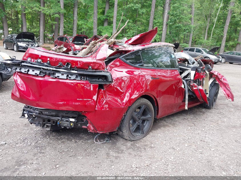 Vin: 7saygdee1ta385777, lot: 45750098, tesla model y all-wheel drive/long range launch series/premium all-wheel drive 20264
