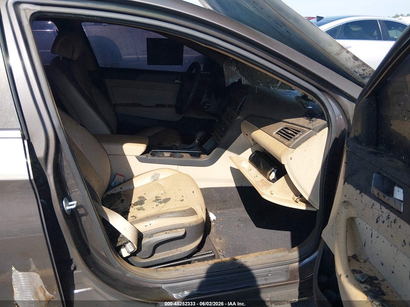 2015 HYUNDAI SONATA auction photo 5
