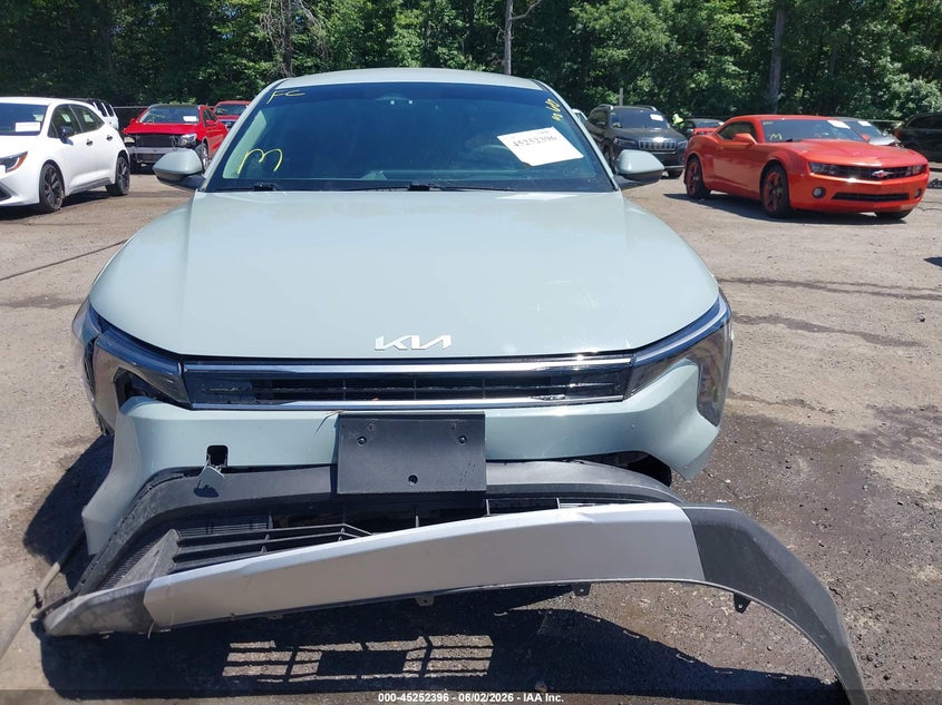 2025 Kia K4 Ex VIN: 3KPFU4DE9SE004182 Lot: 45252396
