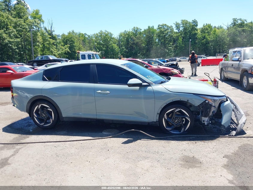 2025 Kia K4 Ex VIN: 3KPFU4DE9SE004182 Lot: 45252396