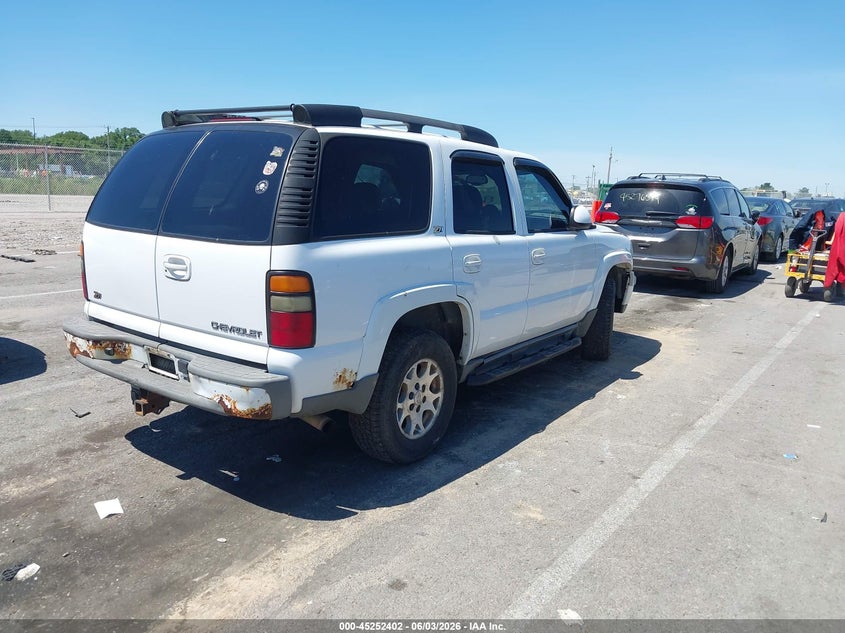 2004 CHEVROLET TAHOE auction photo 4