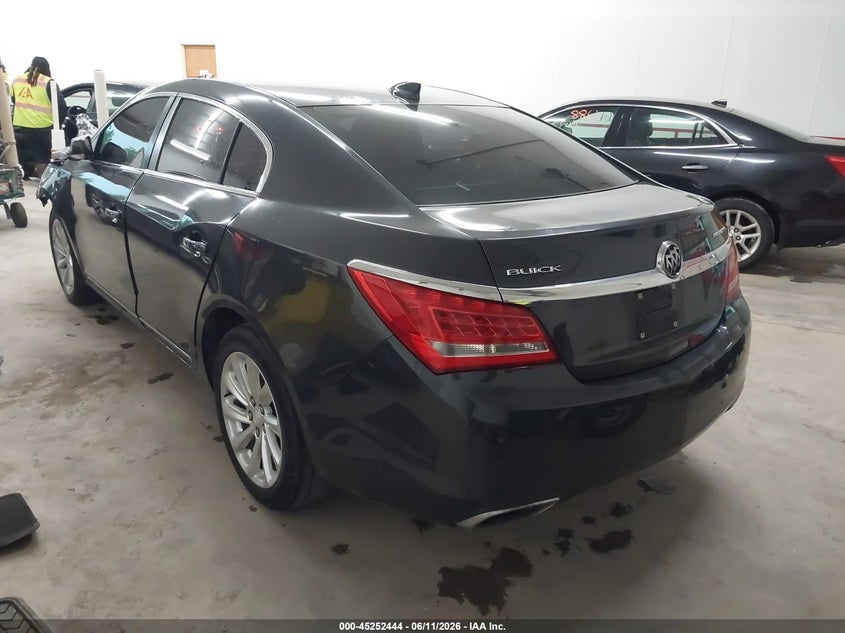2015 BUICK LACROSSE auction photo 3