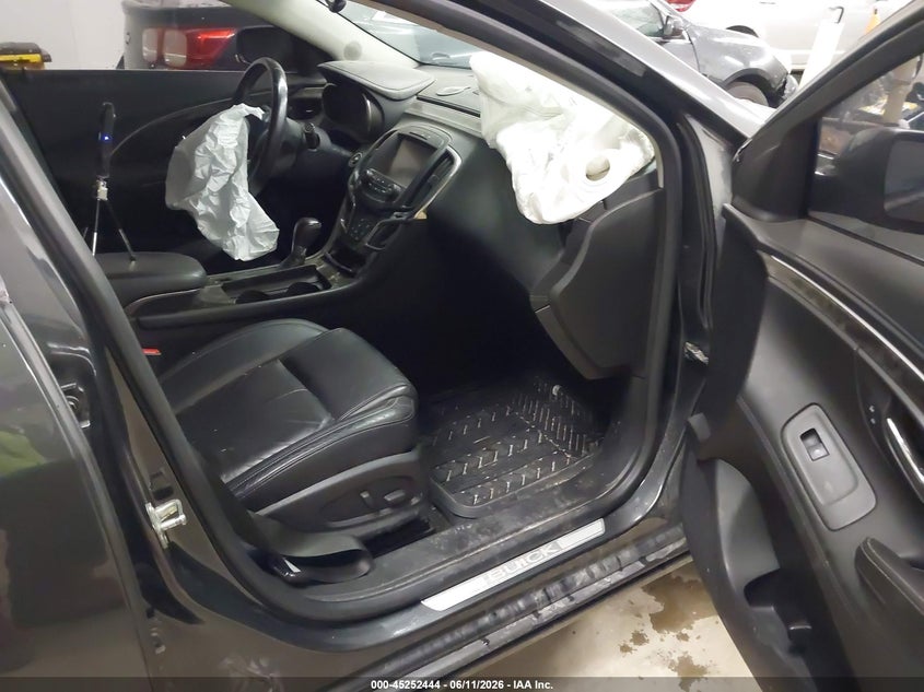 2015 BUICK LACROSSE auction photo 5