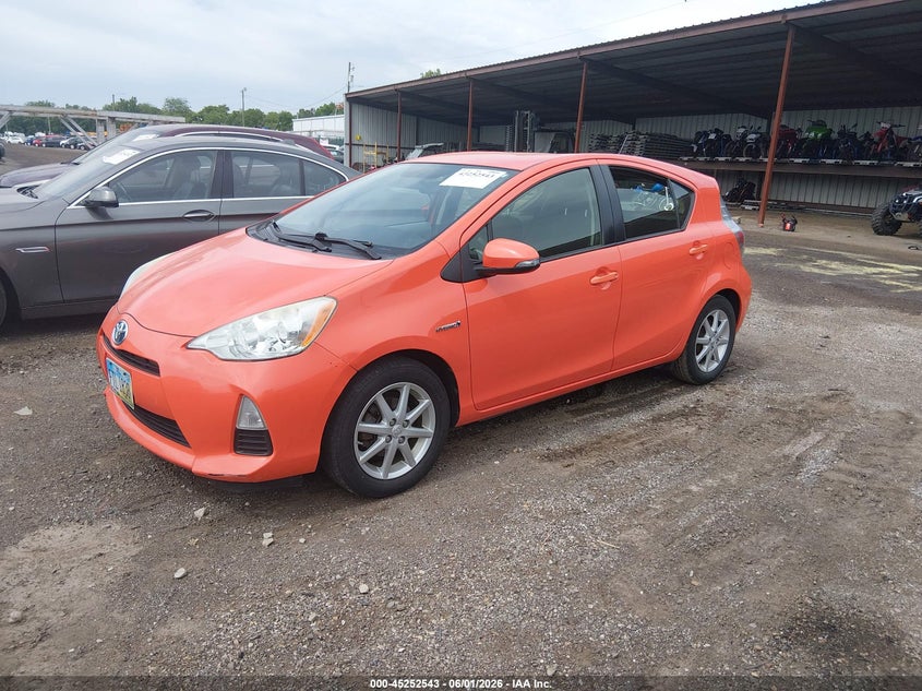2012 Toyota Prius C Three JTDKDTB31C1022660 photo 1