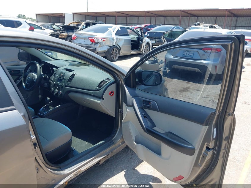 2012 Kia Forte 2.0 Ex grey Lot 111045252613 Vin KNAFU4A20C5635360