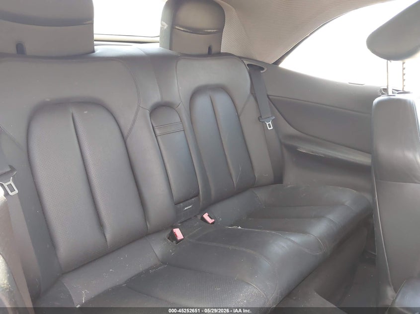 1999 Mercedes-Benz Clk 320 VIN: WDBLK65G2XT026137 Lot: 45252651