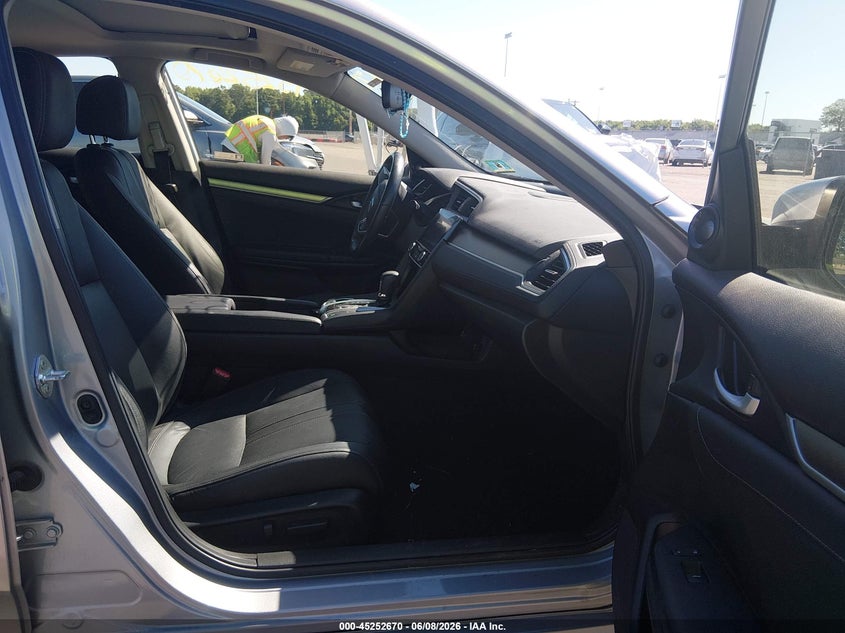 2018 HONDA CIVIC auction photo 5