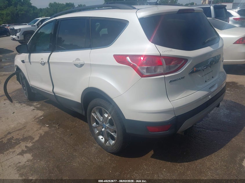 Vin: 1fmcu0hx5duc85081, lot: 45750480, ford escape sel 20133