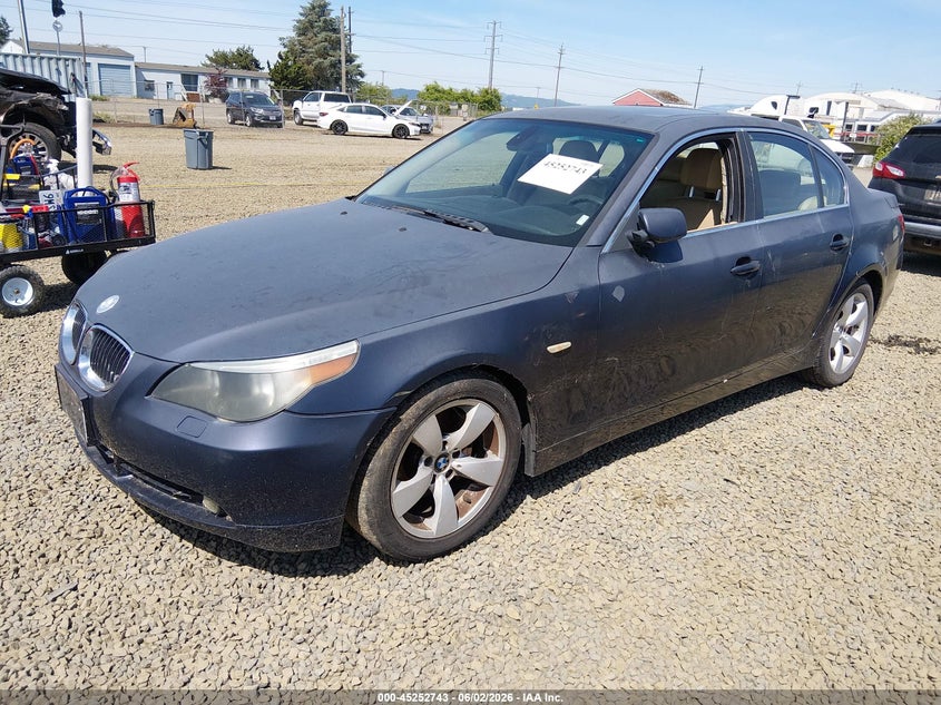 2007 BMW 525I auction photo 2