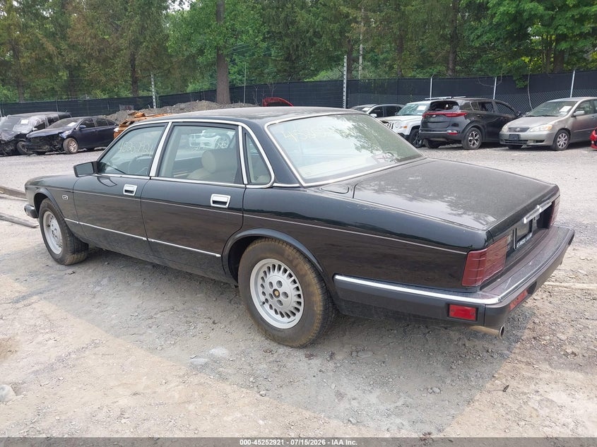 1990 JAGUAR XJ6 auction photo 3