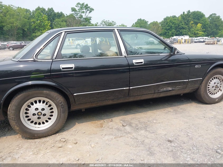 1990 JAGUAR XJ6 auction photo 6