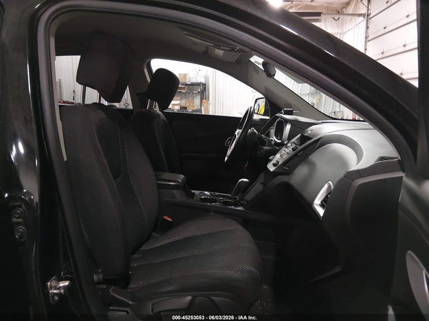 2011 CHEVROLET EQUINOX auction photo 5