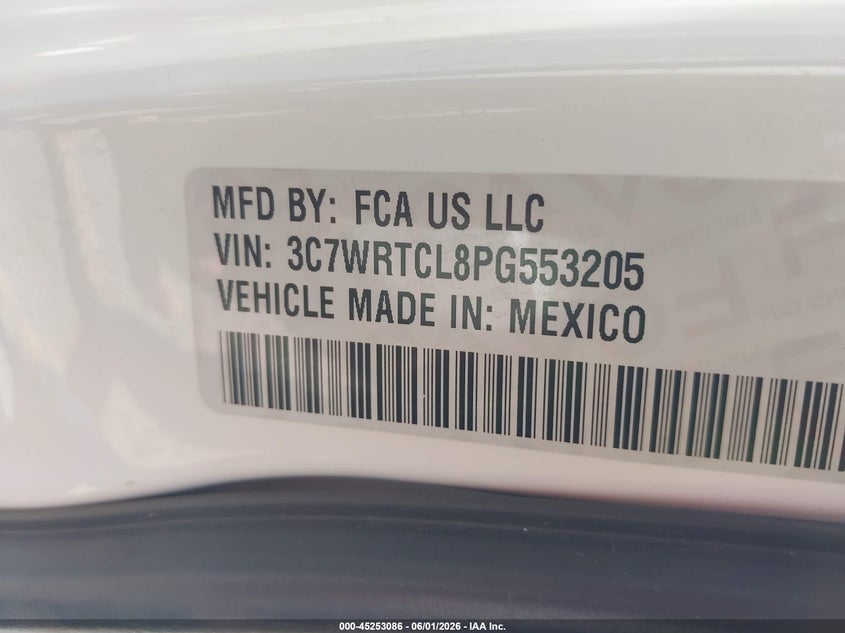 2023 RAM 3500 CHASSIS auction photo 8