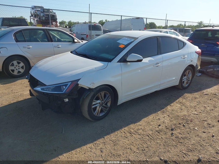2020 HYUNDAI ELANTRA auction photo 2