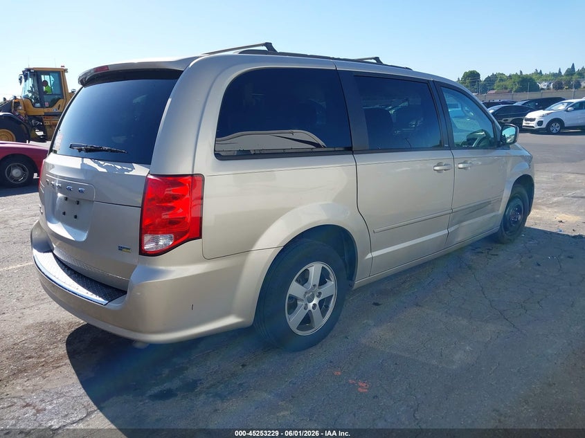 Vin: 2c4rdgcg7dr628047, lot: 45751038, dodge grand caravan sxt 20134