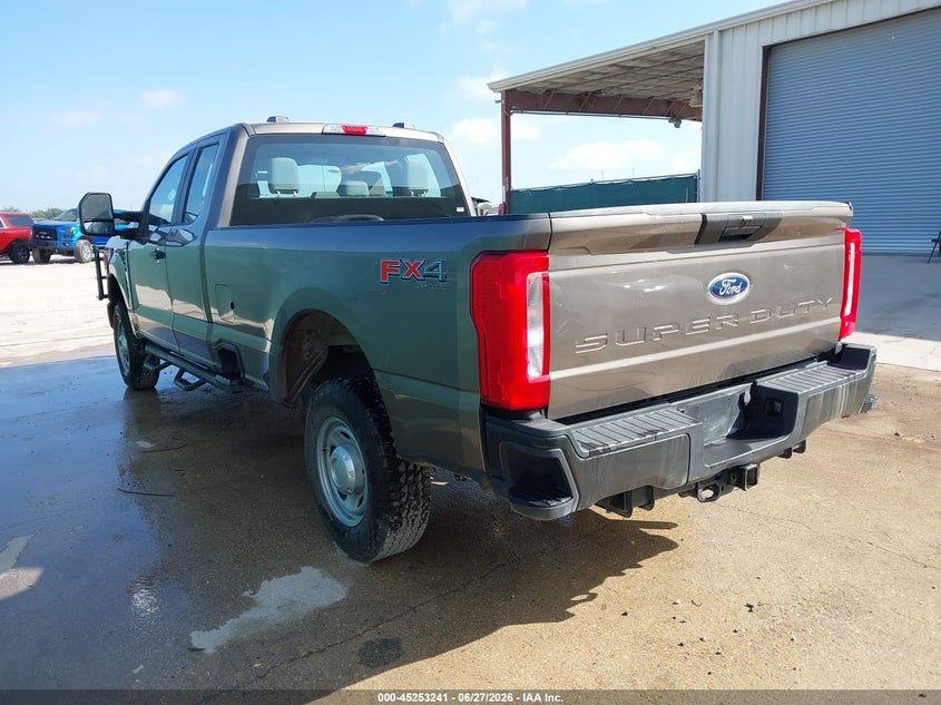 2023 FORD F250 TRUCK 6.8L V-8 VVT, 405HP