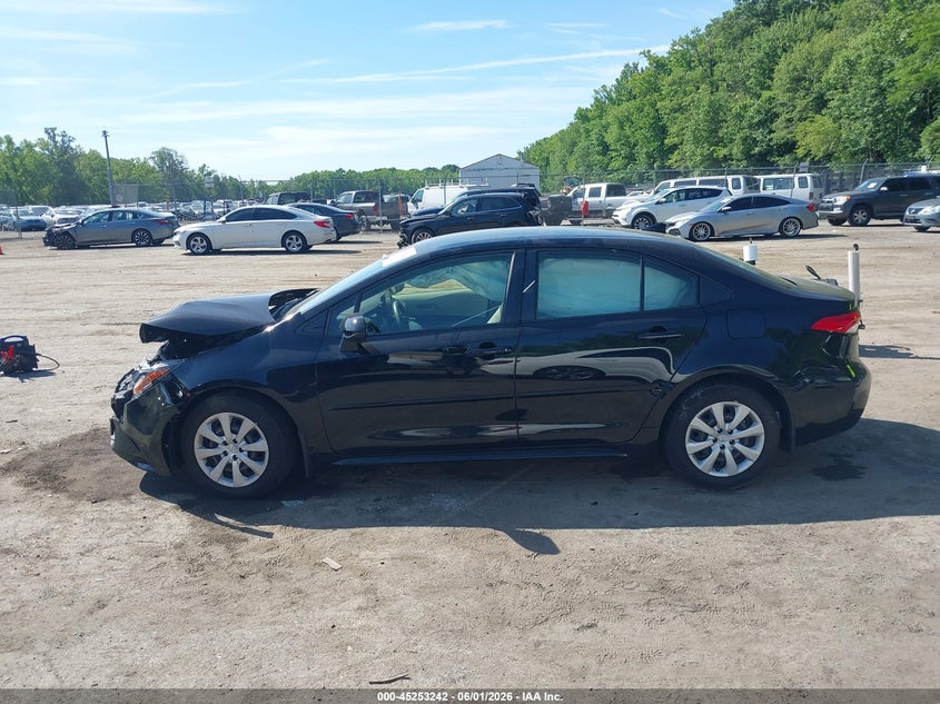 TOYOTA COROLLA - zdjęcie 14