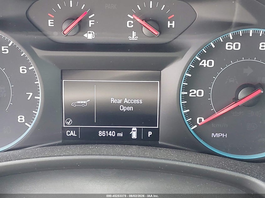 VIN 3GNAXJEV0JL370855 2018 CHEVROLET EQUINOX LT