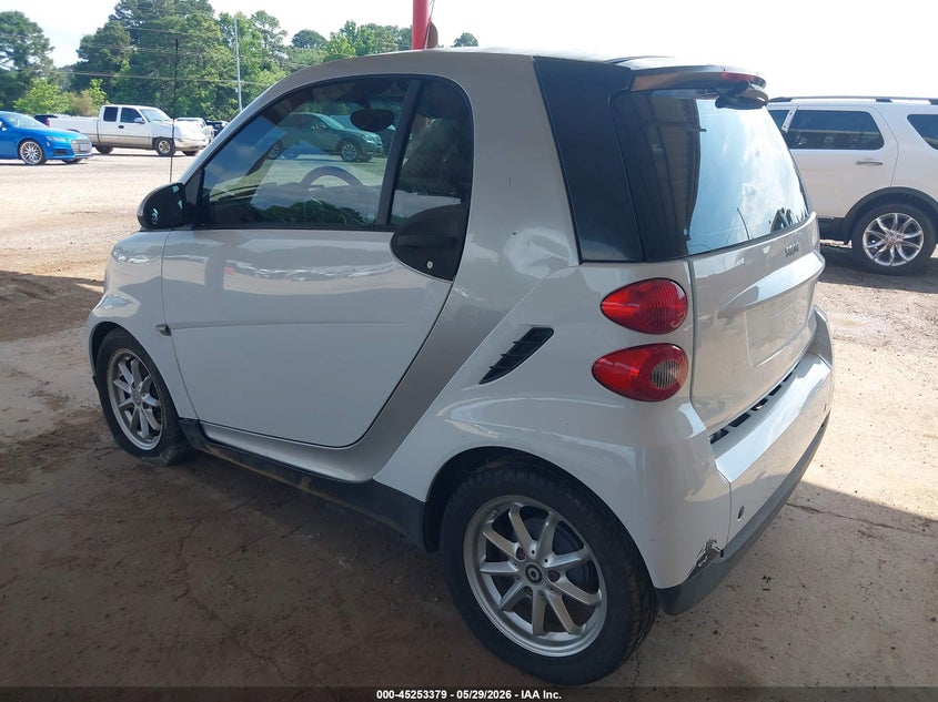 Vin: wmeej3ba8ak359016, lot: 45751188, smart fortwo passion/pure 20103