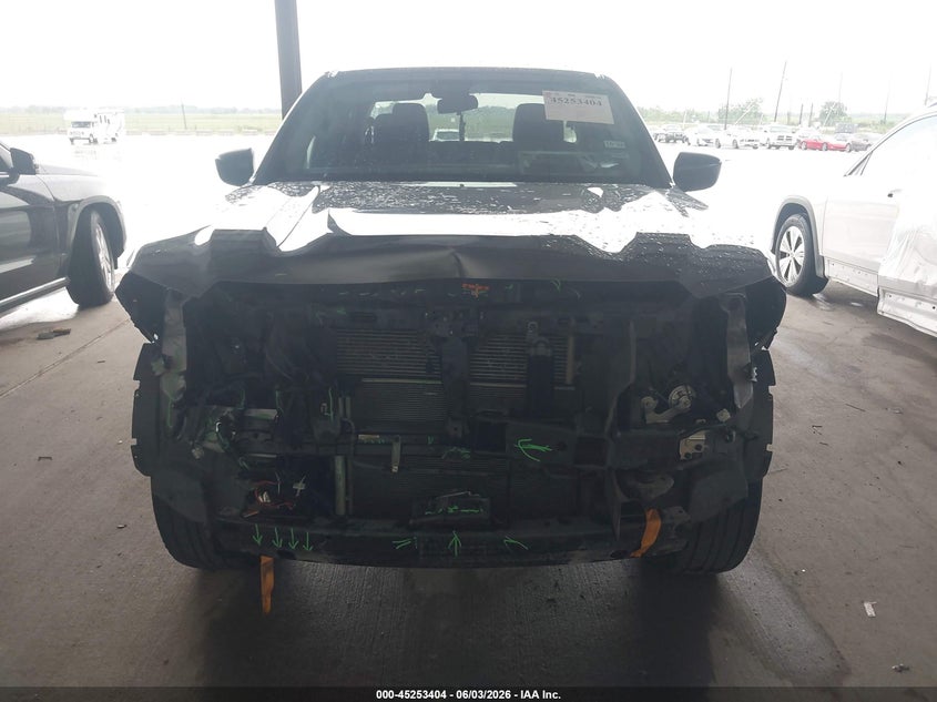 2023 NISSAN FRONTIER auction photo 6