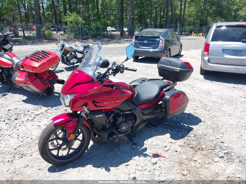 2014 HONDA CTX700 auction photo 2