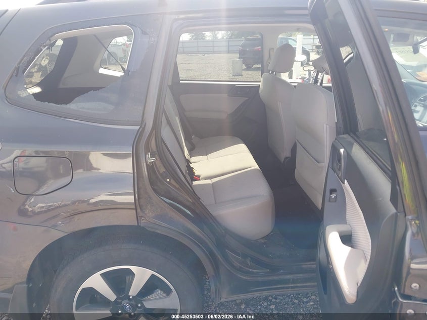 2017 Subaru Forester 2.5I Premium VIN: JF2SJAEC6HH477934 Lot: 45253503