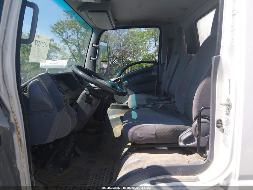 2015 Isuzu Npr Dsl Reg At VIN: JALC4W166F7005404 Lot: 45253537