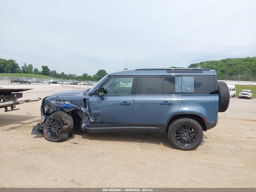 2024 Land Rover Defender 110 P300 VIN: SALEJ7EX1R2257048 Lot: 45253541