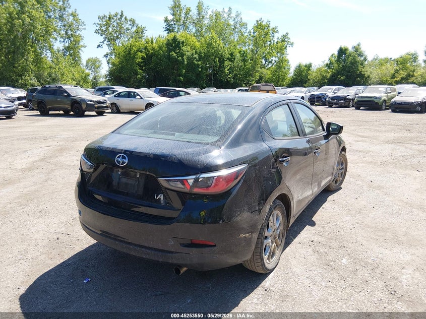2016 SCION IA auction photo 4