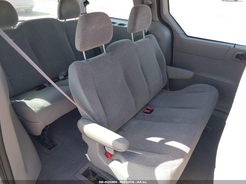2002 FORD WINDSTAR auction photo 8