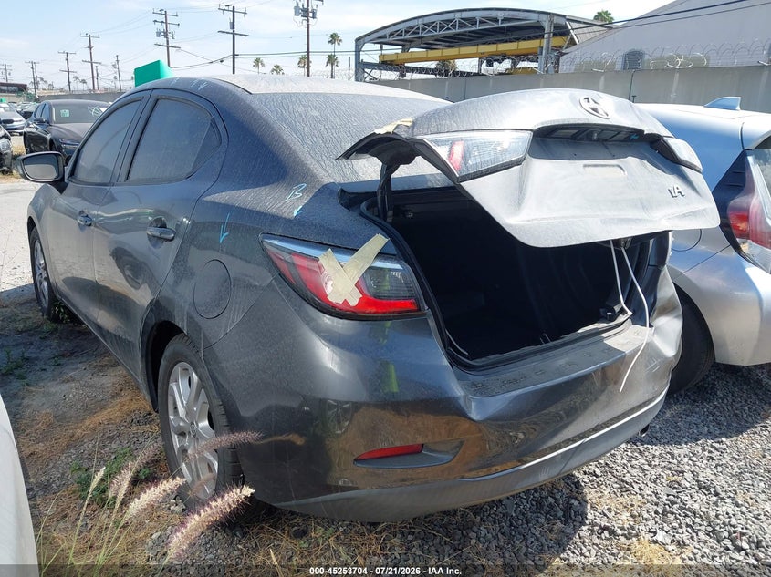 Vin: 3mydlbzv6gy106005, lot: 45751513, scion ia 20163