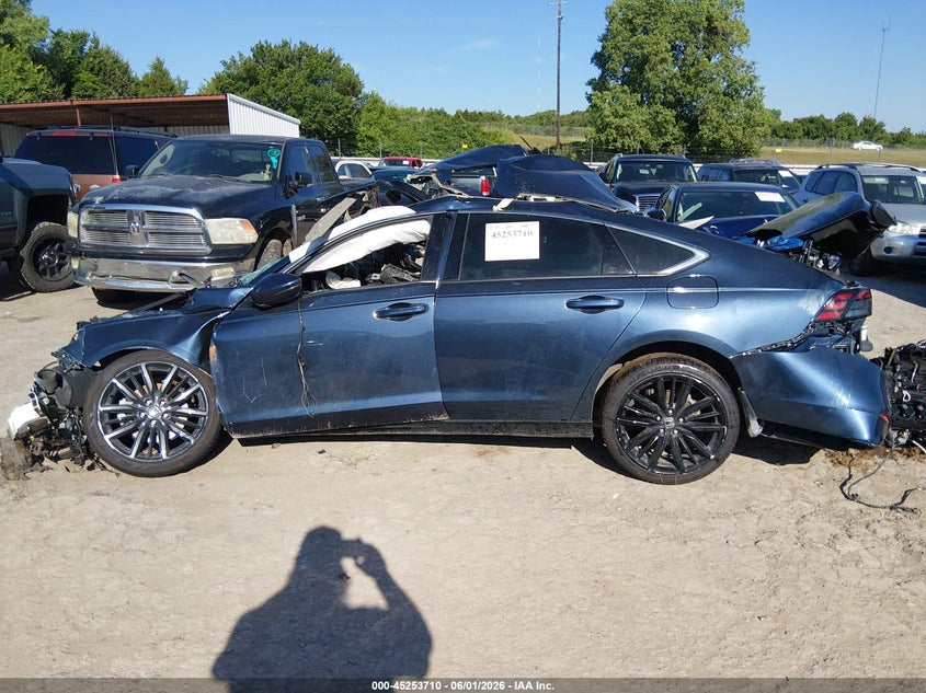 VIN 1HGCY2F82RA003795 2024 HONDA ACCORD HYBRID TOURING