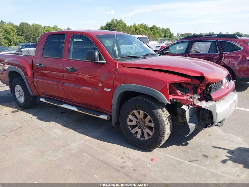 2006 MITSUBISHI RAIDER auction photo 1