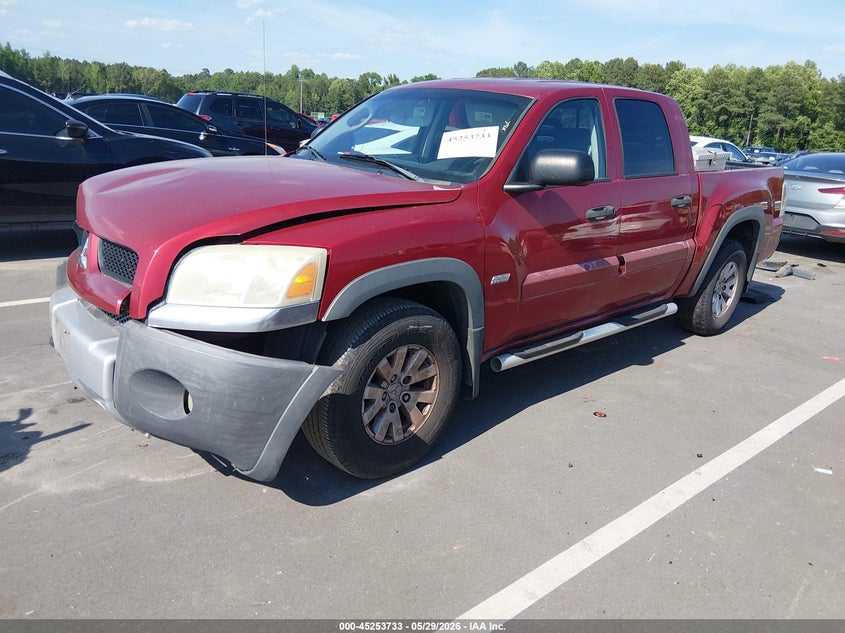 2006 MITSUBISHI RAIDER auction photo 2