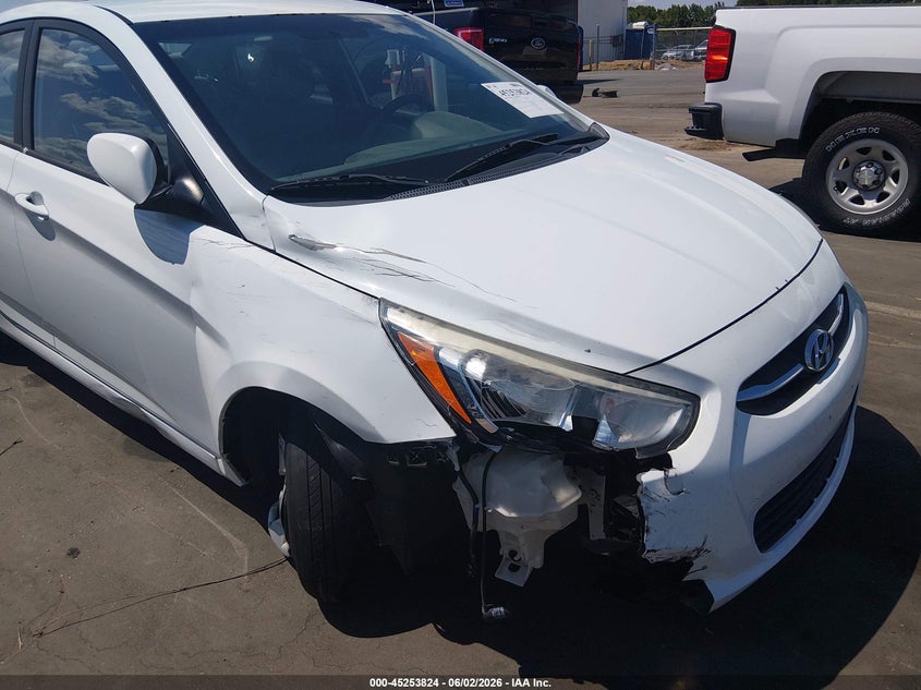 2015 Hyundai Accent Gls VIN: KMHCT4AE2FU896613 Lot: 45253824