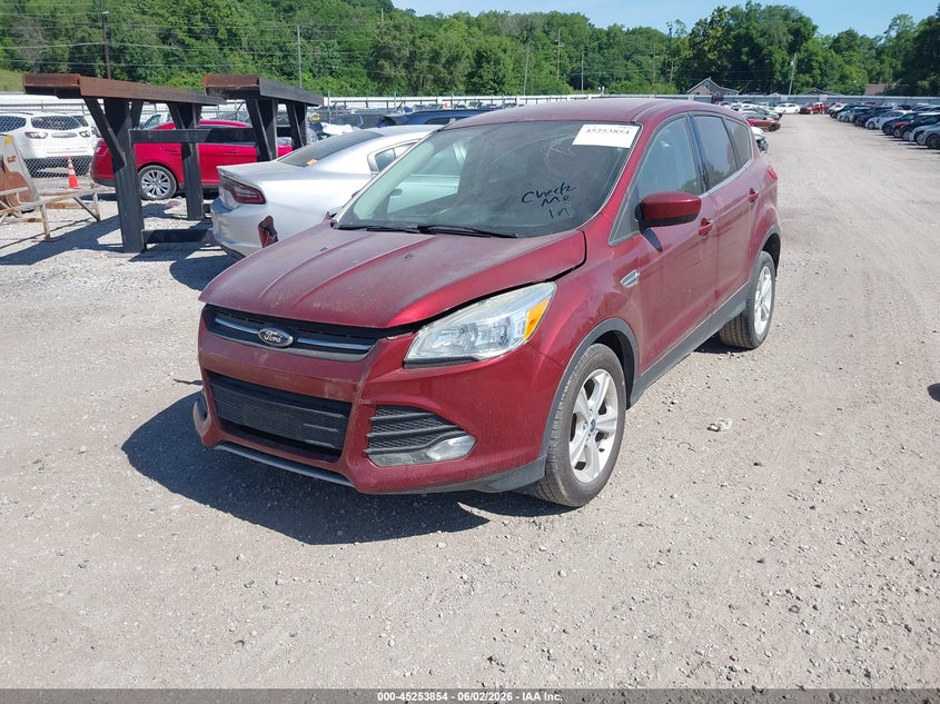 Vin: 1fmcu0gx6fuc34385, lot: 45751663, ford escape se 20152