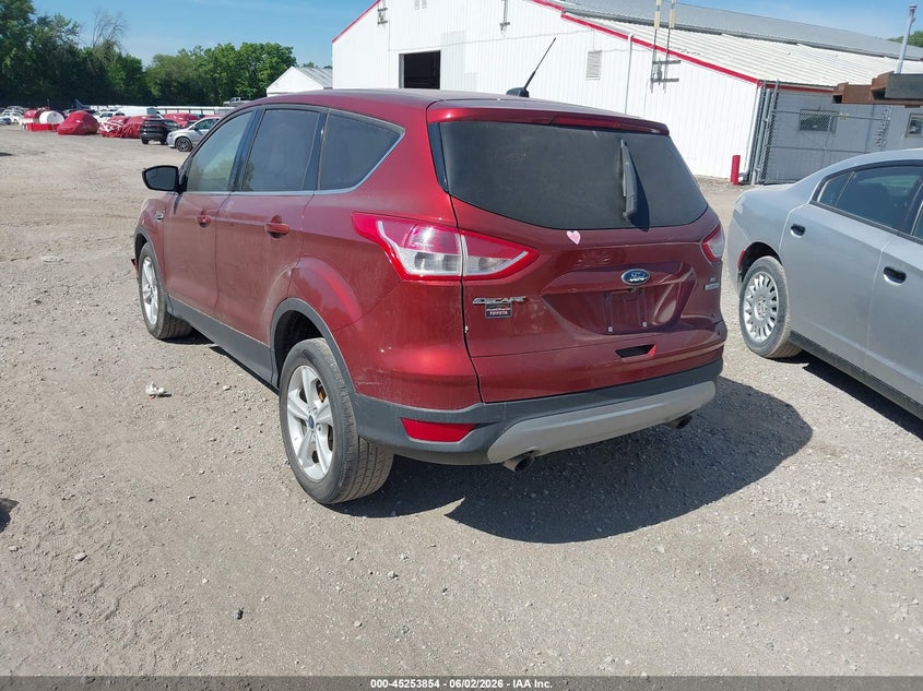 Vin: 1fmcu0gx6fuc34385, lot: 45751663, ford escape se 20153