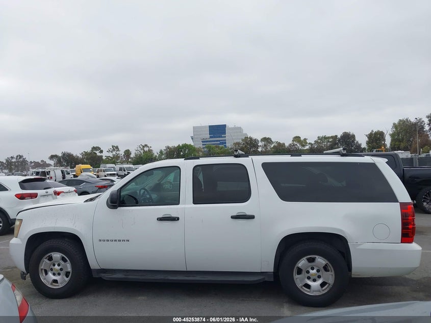 2010 Chevrolet Suburban 1500 Ls VIN: 1GNUCHE09AR139452 Lot: 45253874