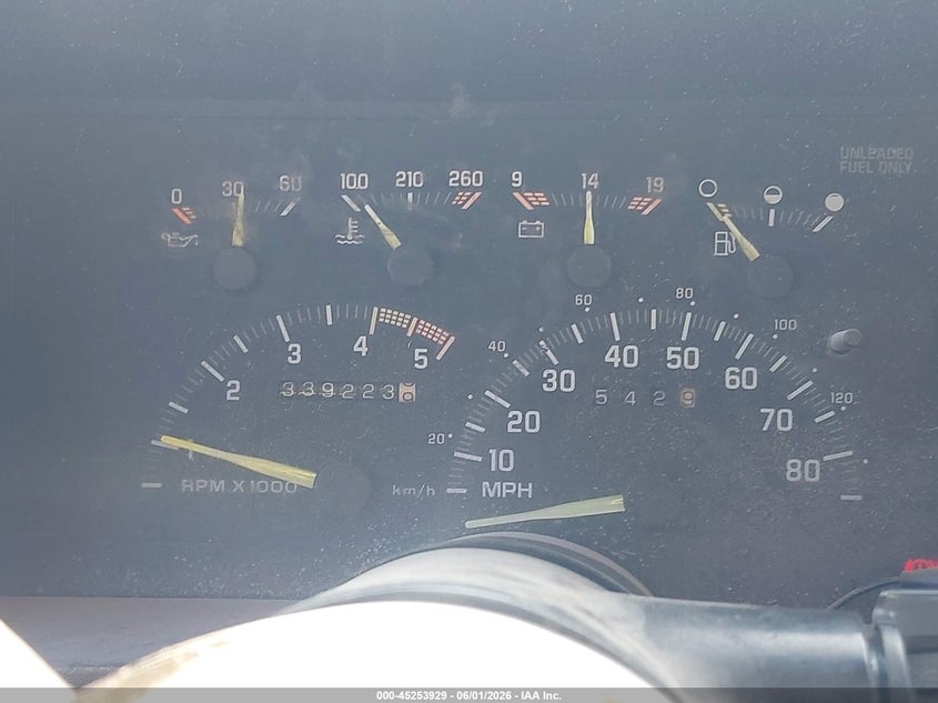 1992 GMC Yukon VIN: 1GKEK18K8NJ714962 Lot: 45253929